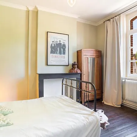Le Presbytère De Bed & Breakfast 4*