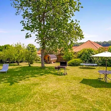 Oda ve Kahvaltı Le Presbytere De